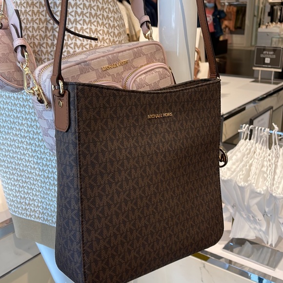 Michael Kors Jet Set Travel Large Messenger Crossbody Bag Brown - Picture 15 of 16